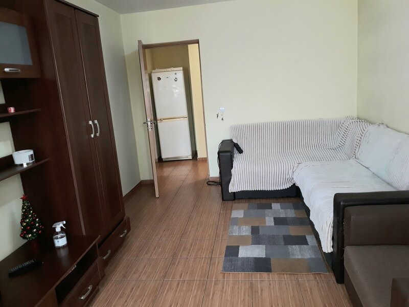 Obor, Colentina, Kaufland, 7 minute de metrou, semistradal