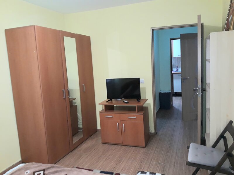 Obor, Colentina, Kaufland, 7 minute de metrou, semistradal